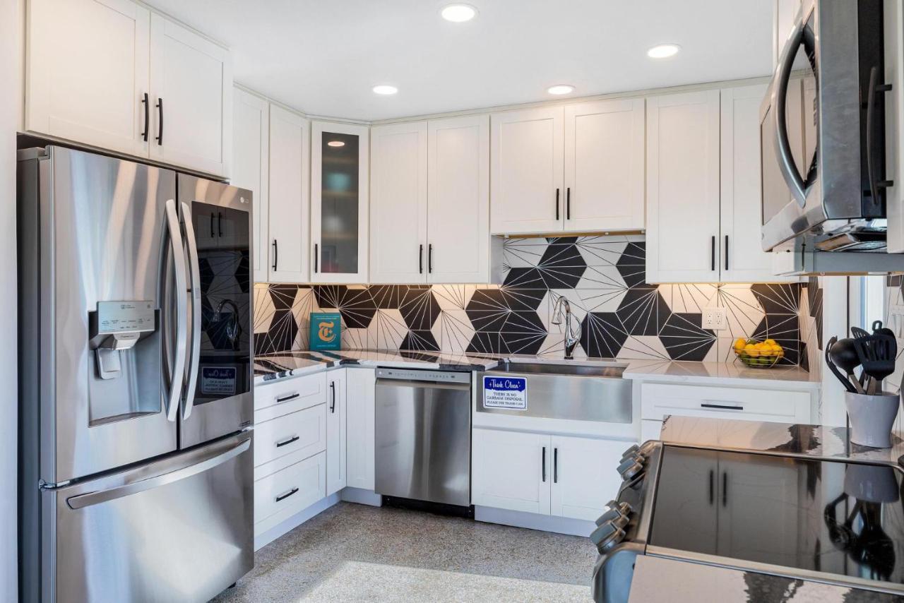 Trendy 3-Bedroom Villa With Saltwater Pool And Yard Fort Lauderdale Bagian luar foto