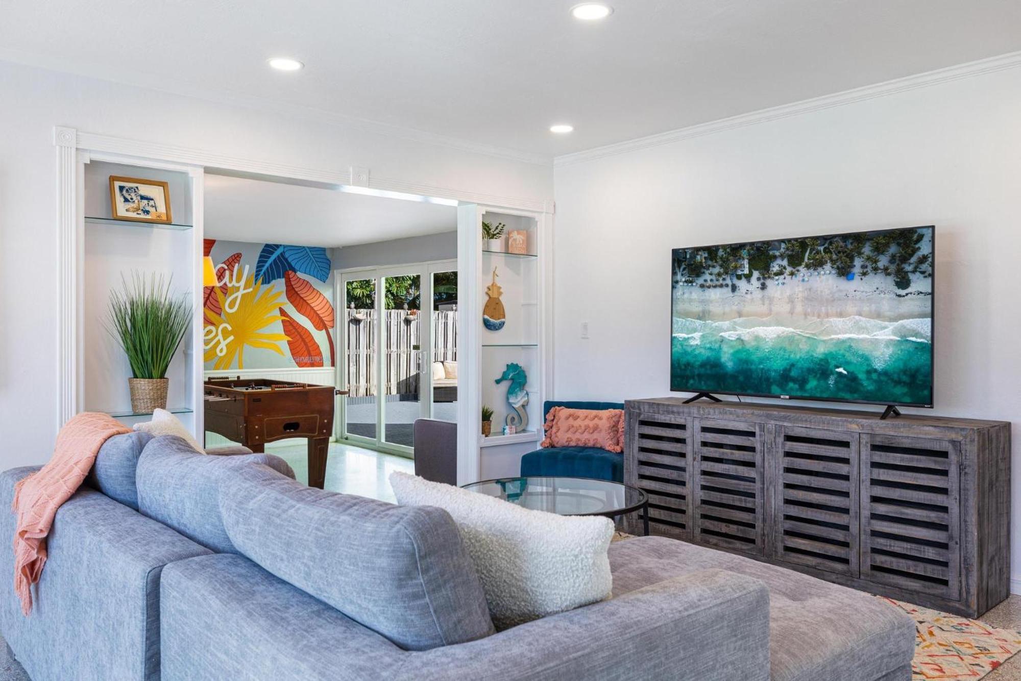 Trendy 3-Bedroom Villa With Saltwater Pool And Yard Fort Lauderdale Bagian luar foto